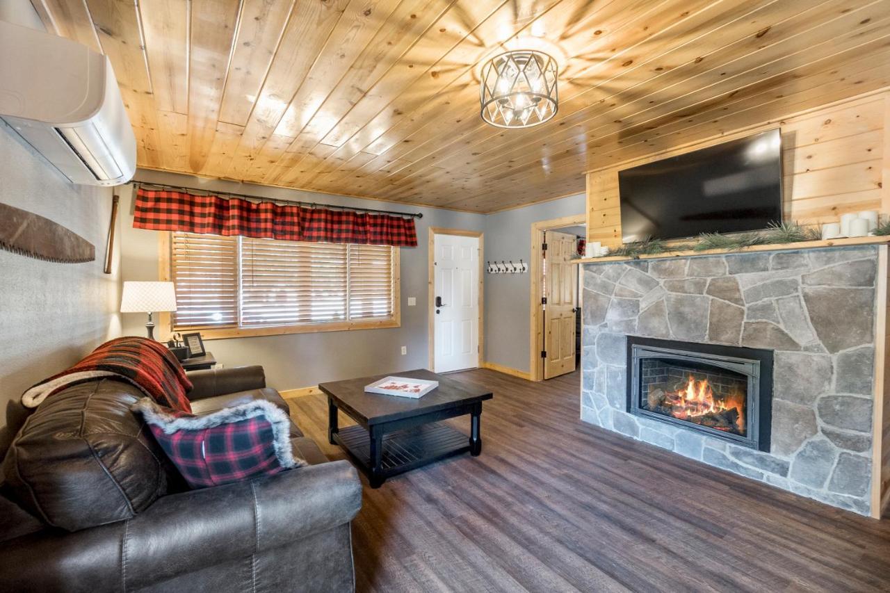 Timber House Lodge Chester Buitenkant foto